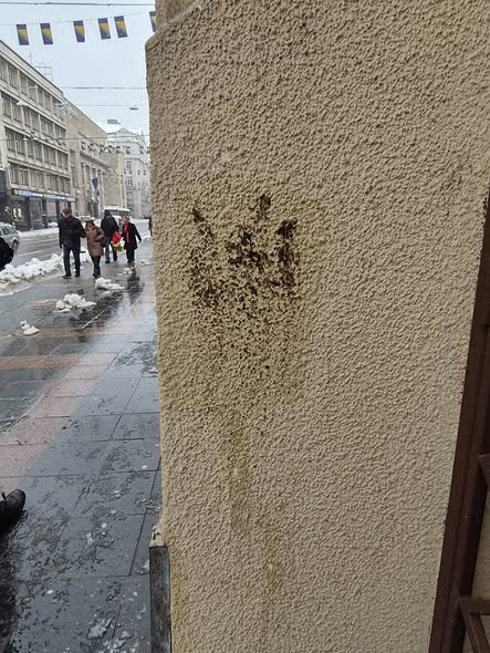 Read more: SARAJEVO: IZMETOM UPRLJAN ZID SAMOSTANSKE CRKVE SV.VINKA
