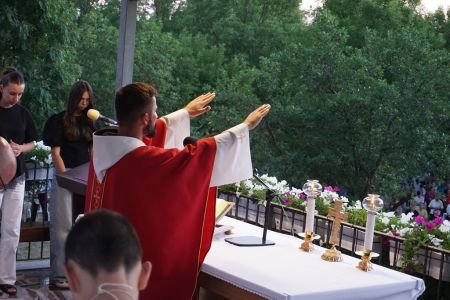 Read more: PETI DAN DEVETNICE VELIKOJ GOSPI U MARIJINOM SVETIŠTU U SEONICI