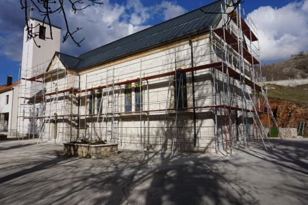 Read more: Postavljena skela,  počeli konzervatorski radovi 