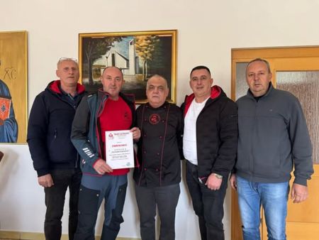 Read more: Udruga „Duvanjski kobasičari“ Tomislavgrad prikupljena sredstva donirala  udruzi „Kap ljubavi“