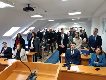 Read more:  Konstituirano Općinsko vijeće Tomislavgrad, Ilija  Papić predsjednik vijeća