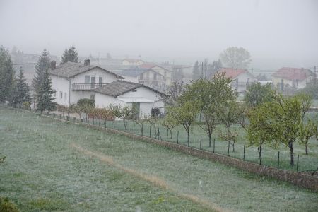 Read more: Neko ludo vrijeme, u Omolju pada snjeg