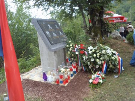 Read more: Otkrivena spomen ploča na Pomenu