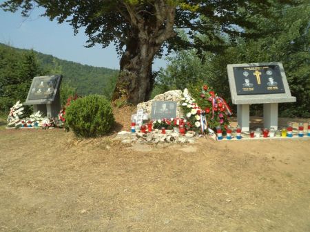 Read more: Pomen - misa zadušnica za poginule branitelje i otkrivanje spomen ploče