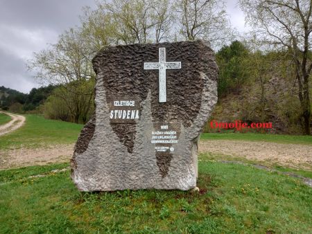 Read more: Studena orošena proljetnom kišom