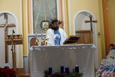 Read more: Seonica, nakon svete mise sveti Nikola podjelio darove  djeci