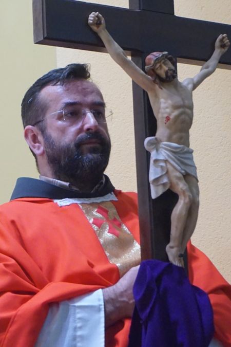 Read more: Župnik župe Seonica fra Sretan Čurčić predvodio Obred Velikoga petka
