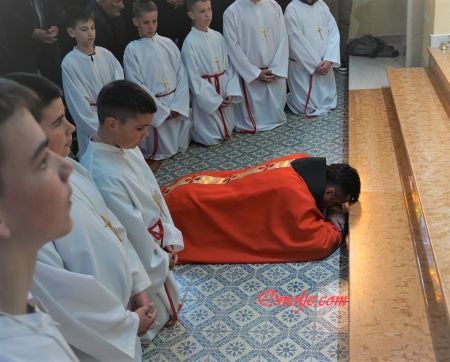 Read more: Župa Seonica: obred Velikog petka