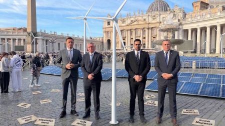 Read more: Vlada Hercegbosanske županije osudila fotomontažu portala Livanjski.com: „Susret sa Svetim Ocem ne...