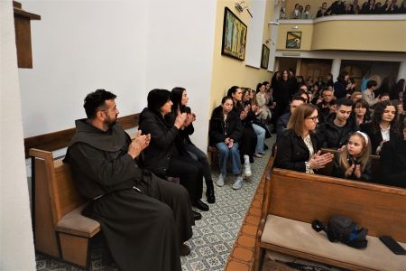 gallery1