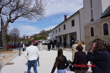 gallery1