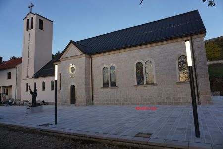 gallery1