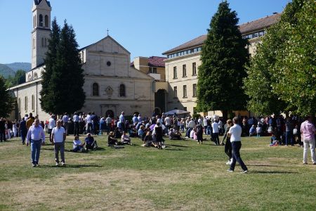 gallery1