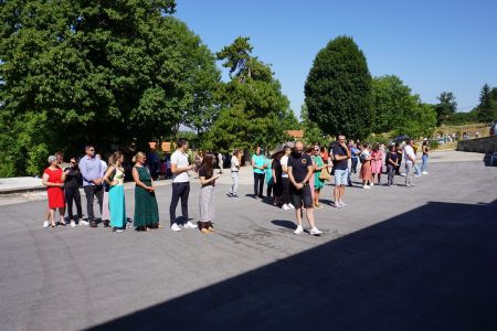 gallery1